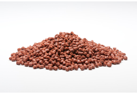 Mivardi pelety Classic Red Halibut 1kg 8mm
