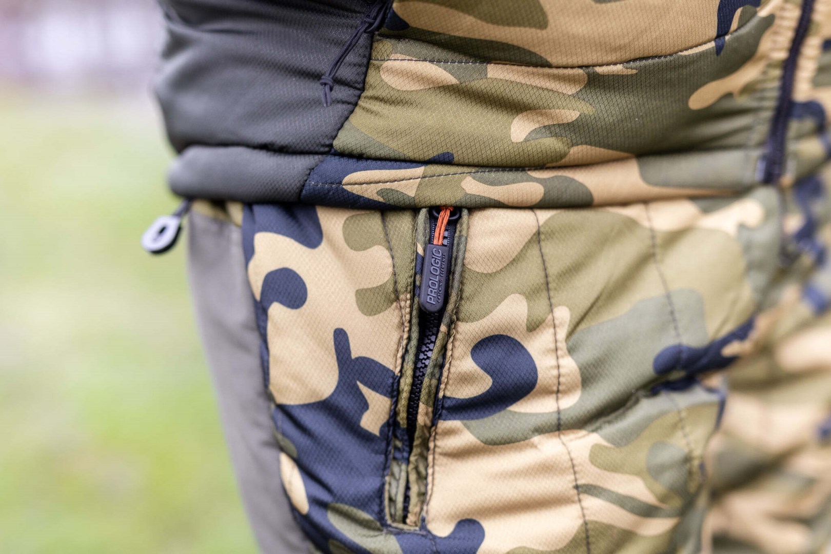 Prologic kalhoty Bank Bound Camo Ba B vel.L Ivy Green Camou