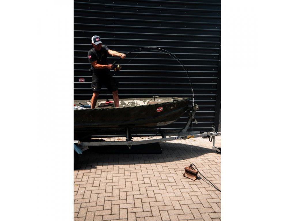 Prut PENN LEGION CAT SILVER Spin 270 40-160g